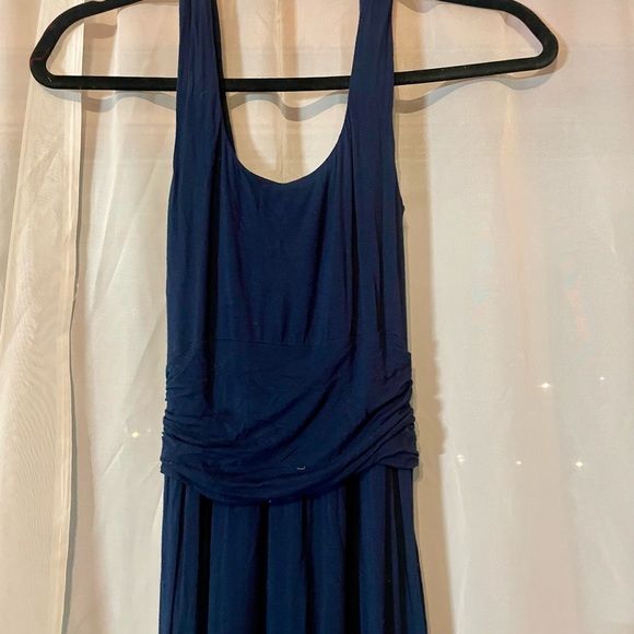 Dress - Picture 2 of 5